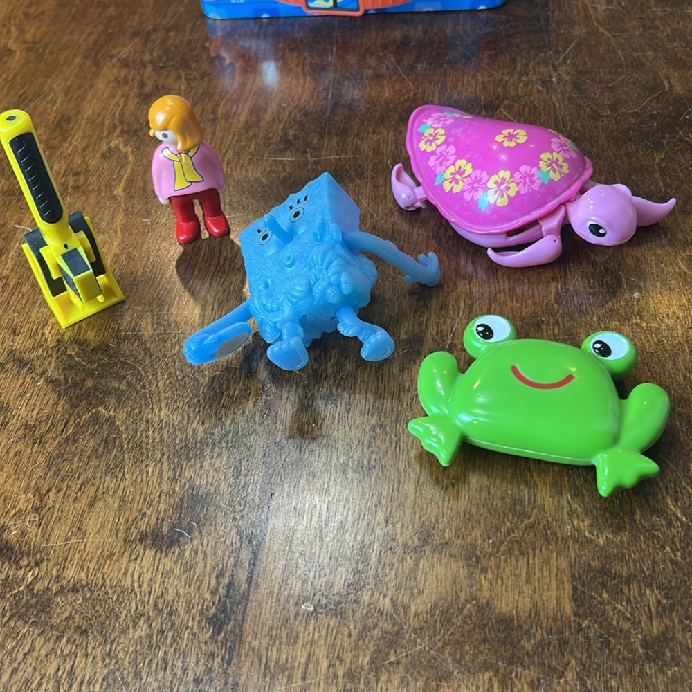 Toy Bundle - Picture 14 of 16